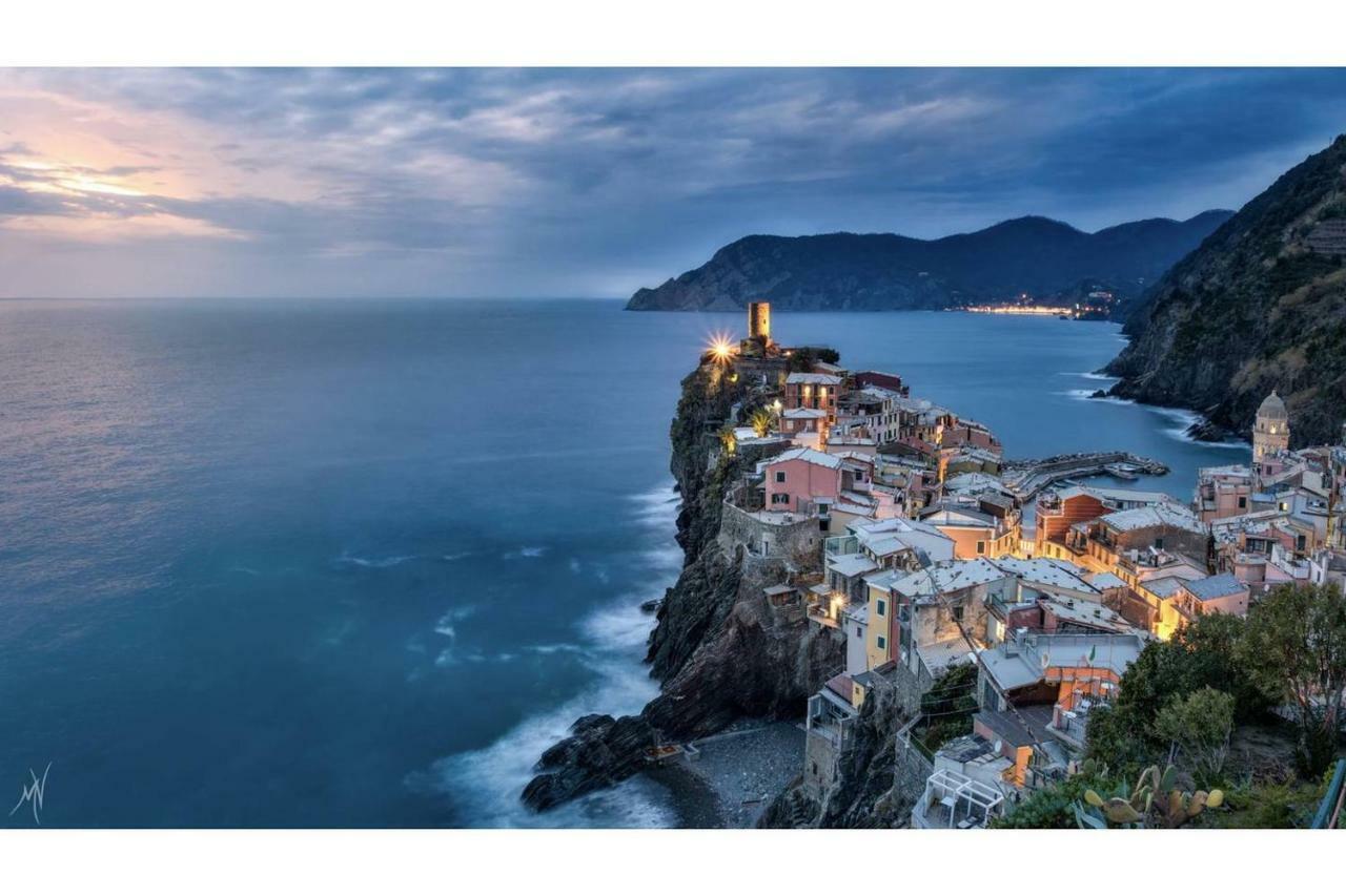 Joivy Light Flat With Great View, Cinque Terre Apartment Vernazza Exterior photo